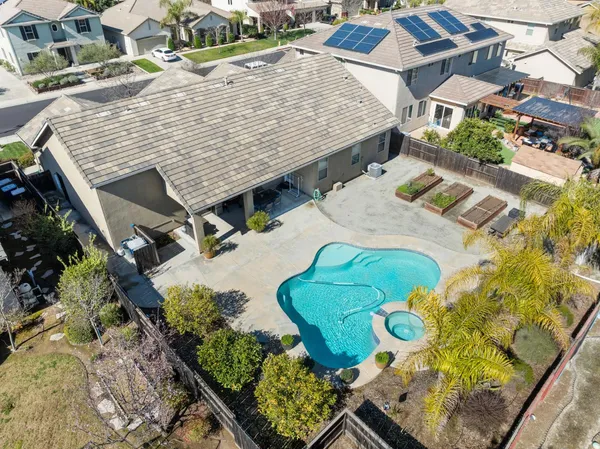 $650,000 | 2885 Blackwood Avenue, Clovis, CA 93619