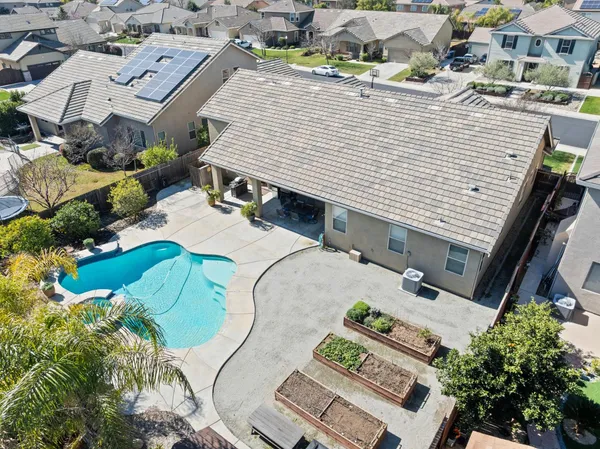 $650,000 | 2885 Blackwood Avenue, Clovis, CA 93619