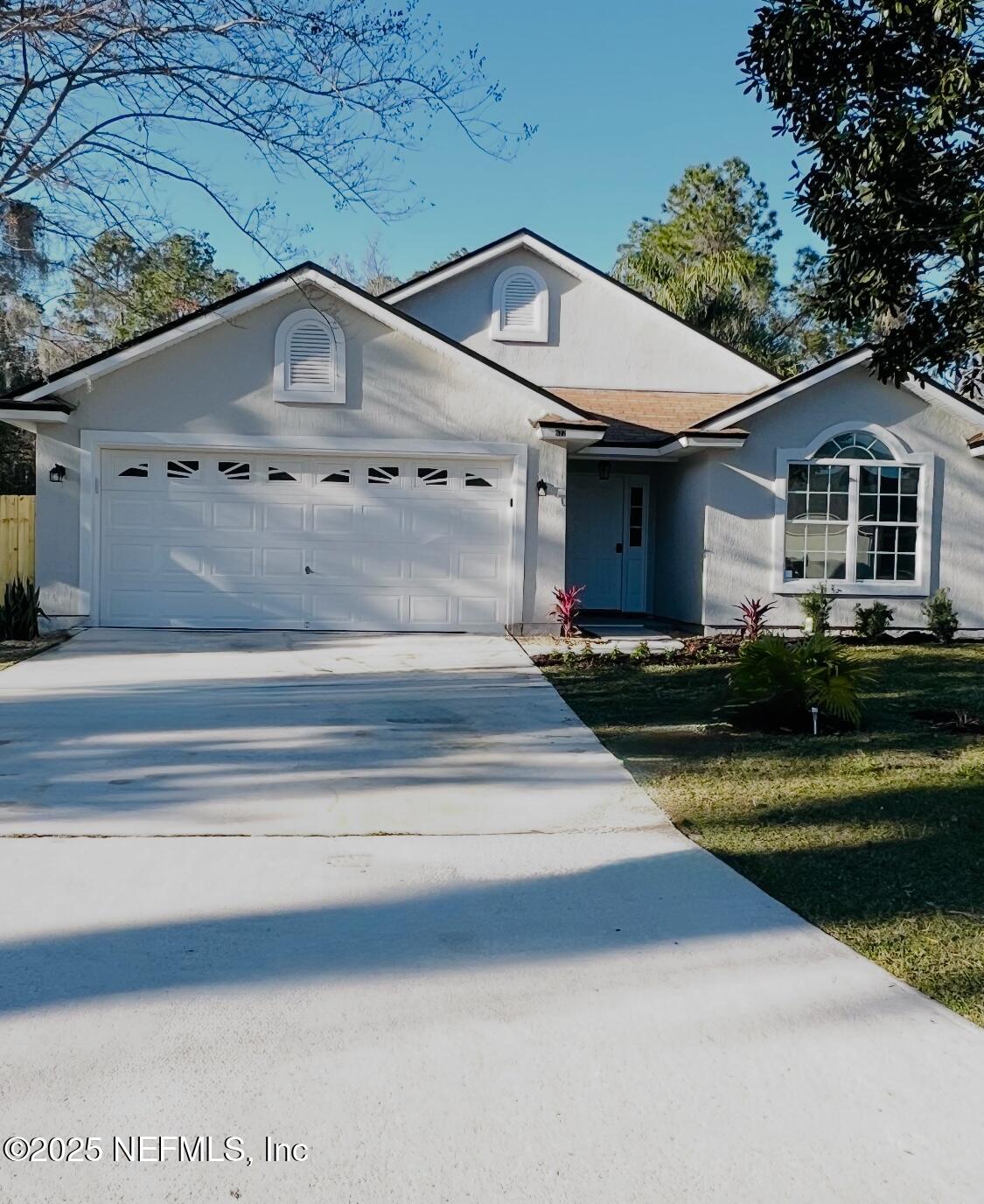 677 MacKenzie Circle St. Augustine, FL 32092 - Photo 3 of 92 6