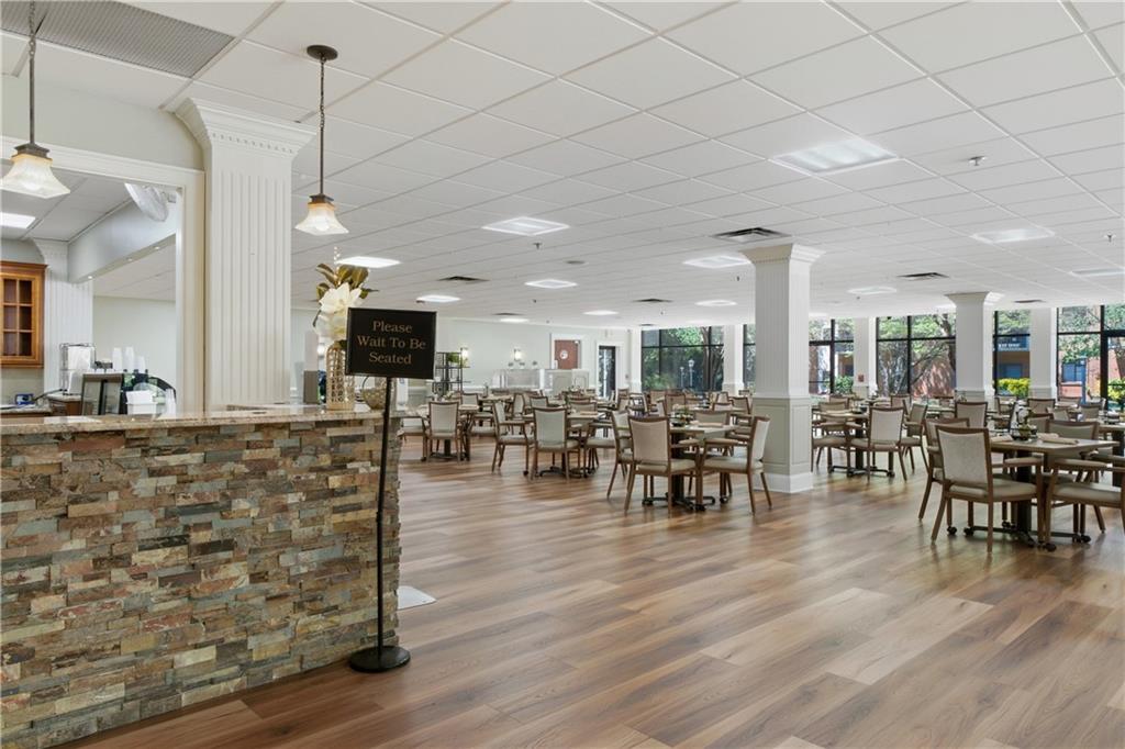 300 Johnson Ferry Road, Unit B915 Sandy Springs, GA 30328 - Photo 22 of 31 Gallery Image 22