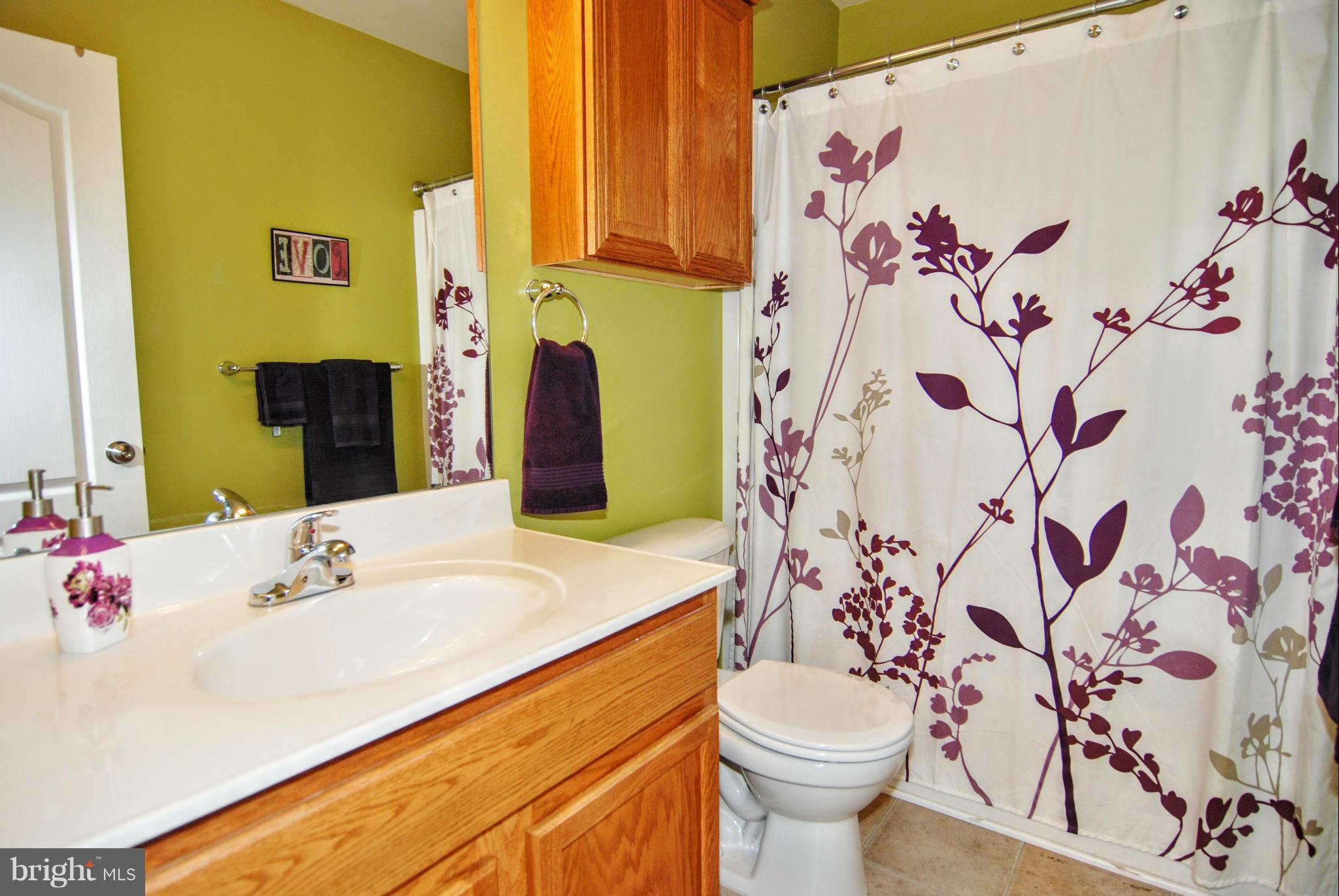 2409 Barrett Court Frederick, MD 21702 - Photo 28 of 30 Bath