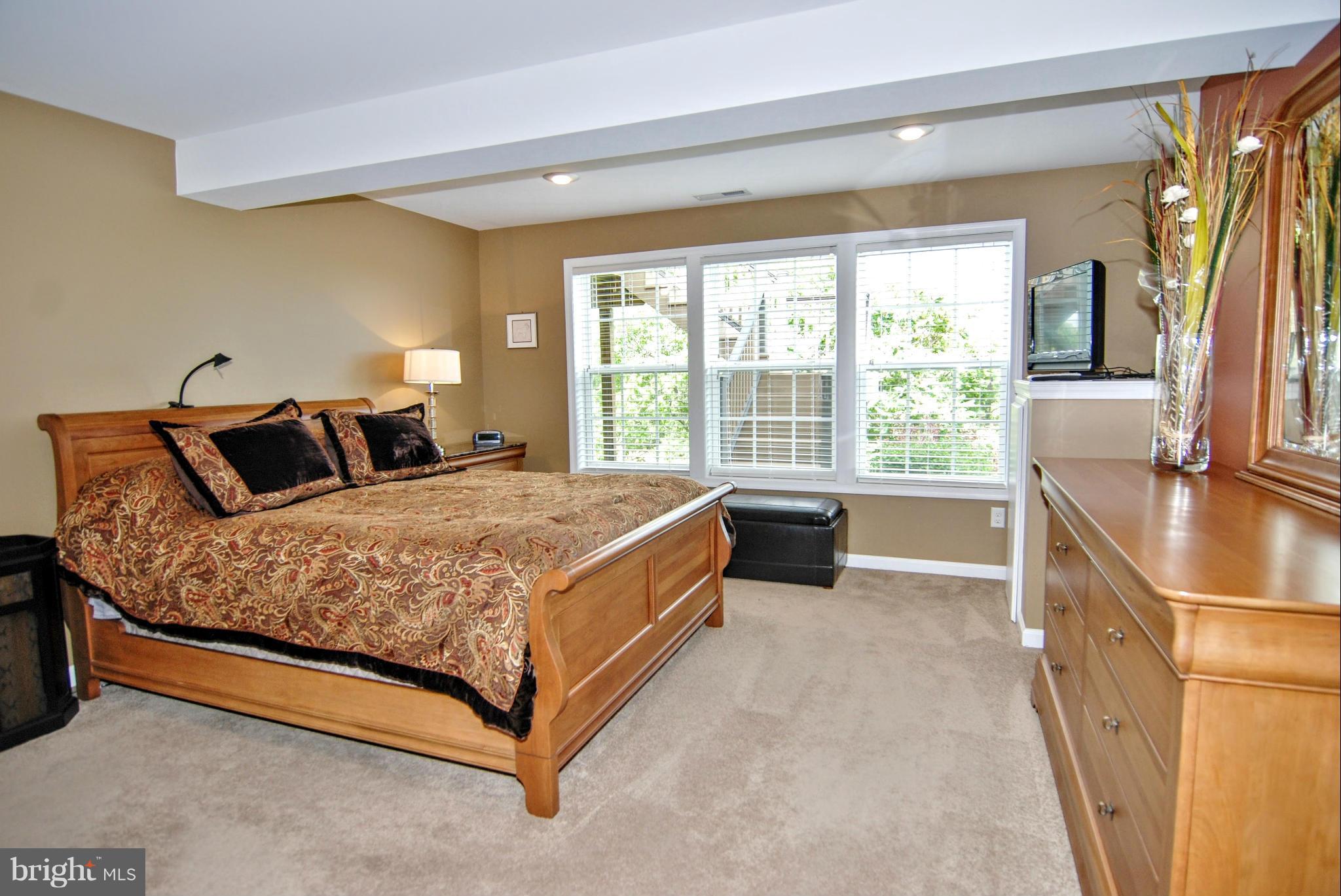 2409 Barrett Court Frederick, MD 21702 - Photo 29 of 30 Bedroom