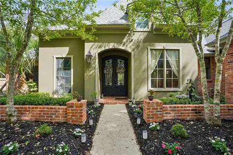 $709,000 | 1048 Whitetail Drive, Mandeville, LA 70448