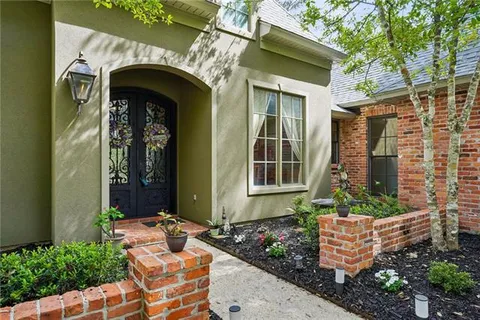 $709,000 | 1048 Whitetail Drive, Mandeville, LA 70448