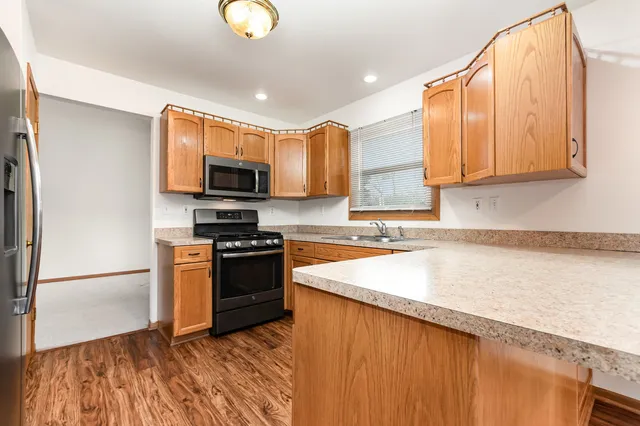 $398,000 | 24639 South Howard Court, Channahon, IL 60410