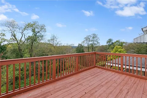 $175,000 | 67 Semicir Street, Observatory Hill, PA 15214