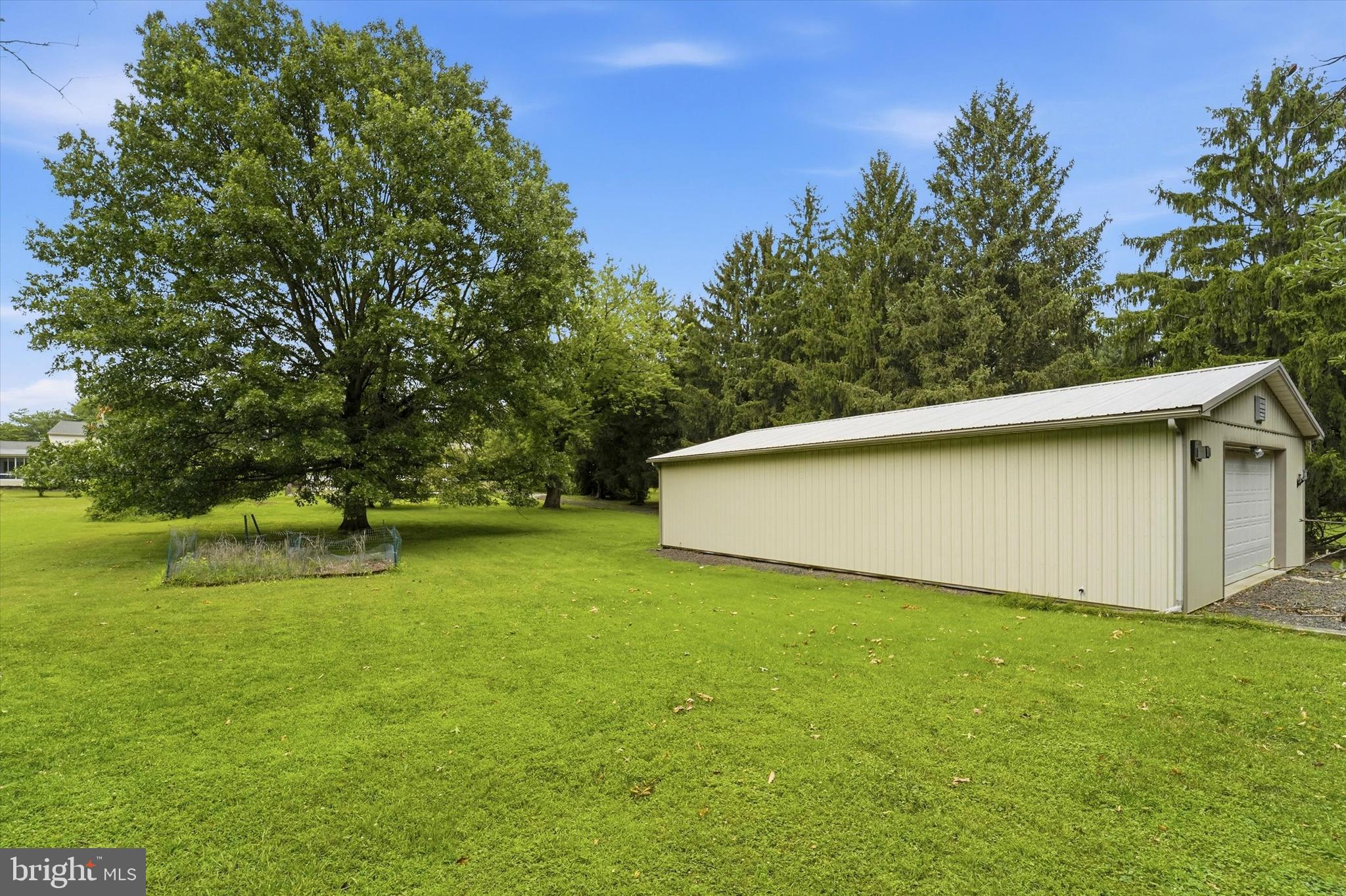 190 Twining Ford Road Richboro, PA 18954 - Photo 31 of 39 Detached Car Garage