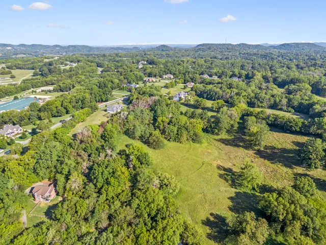 $985,000 | 6628 Bethesda-Arno Road, Thompson's Station, TN 37179