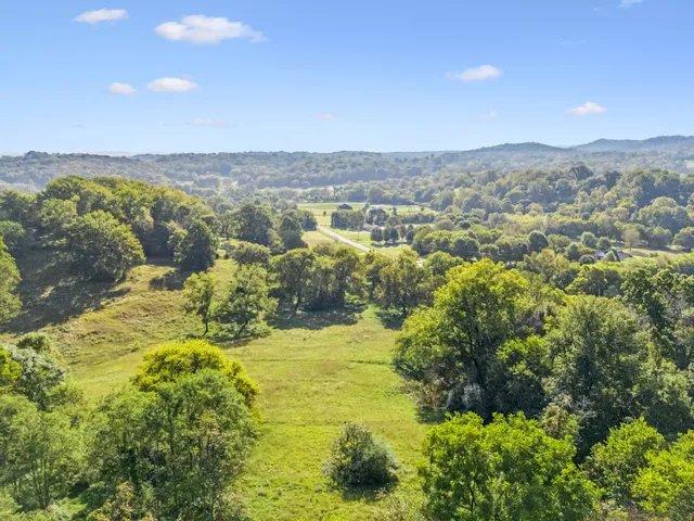 $985,000 | 6628 Bethesda-Arno Road, Thompson's Station, TN 37179