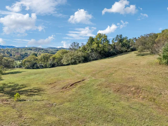 $985,000 | 6628 Bethesda-Arno Road, Thompson's Station, TN 37179