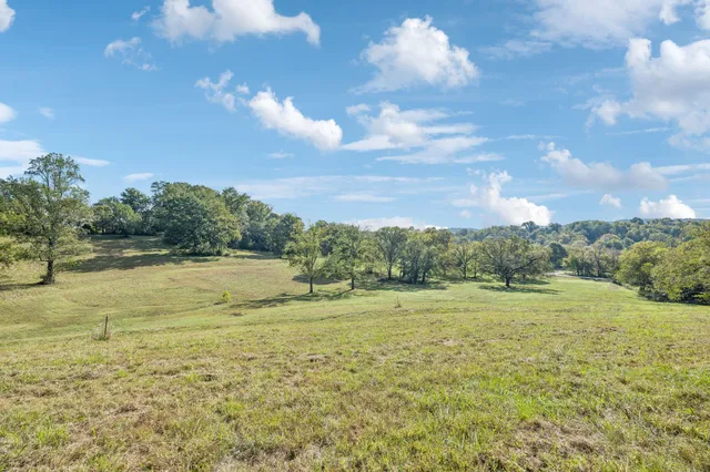 $985,000 | 6628 Bethesda-Arno Road, Thompson's Station, TN 37179