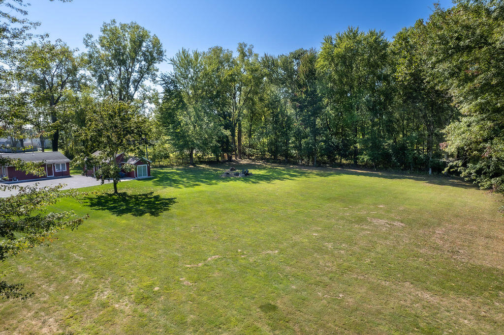 5568 Paw Paw Lake Road Coloma, MI 49038 - Photo 5 of 49 5566PawPawLakeRd-12