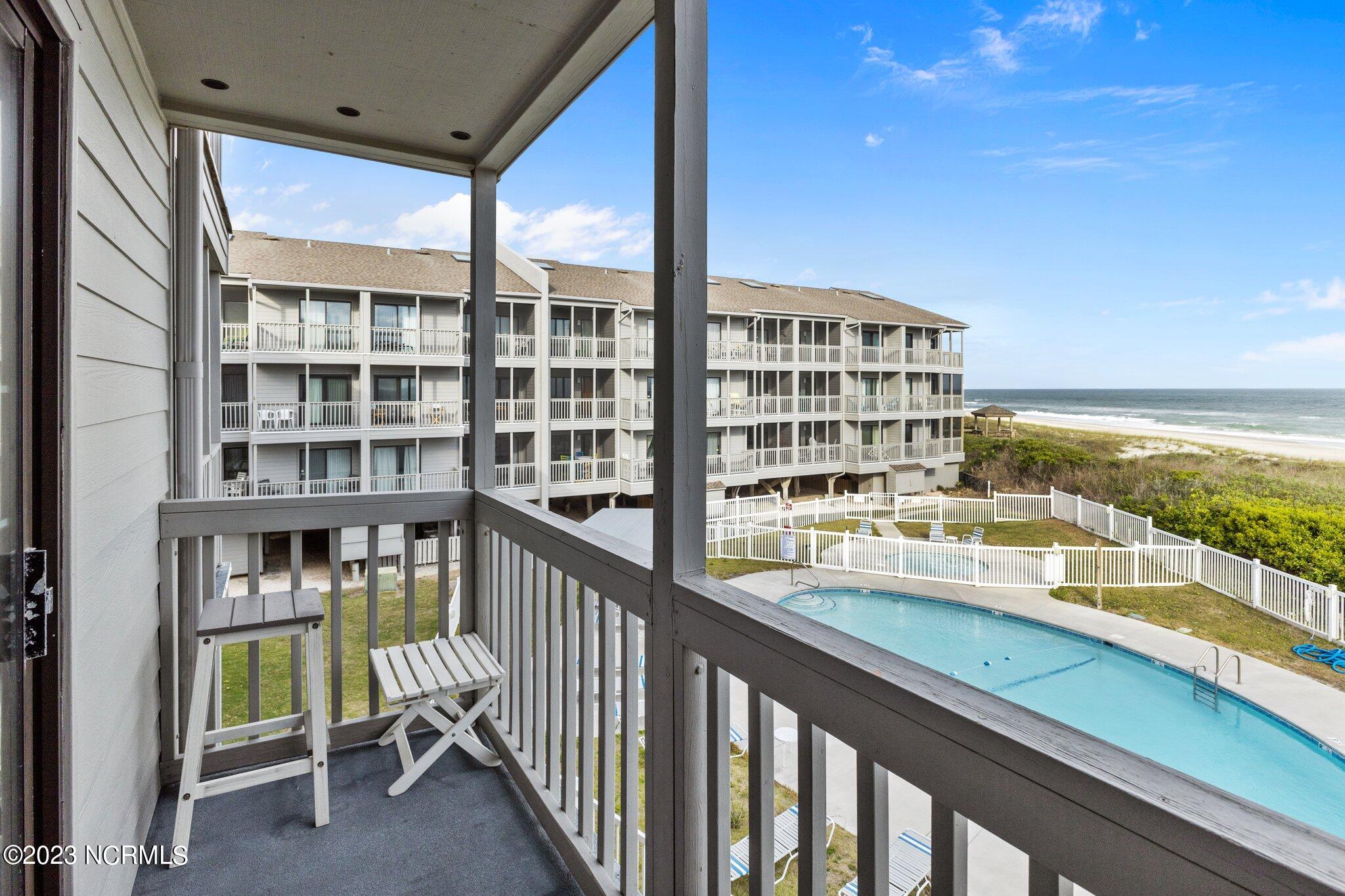2111 West Fort Macon Road, Unit 215 Atlantic Beach, NC 28512 - Photo 23 of 34 Principal Deck