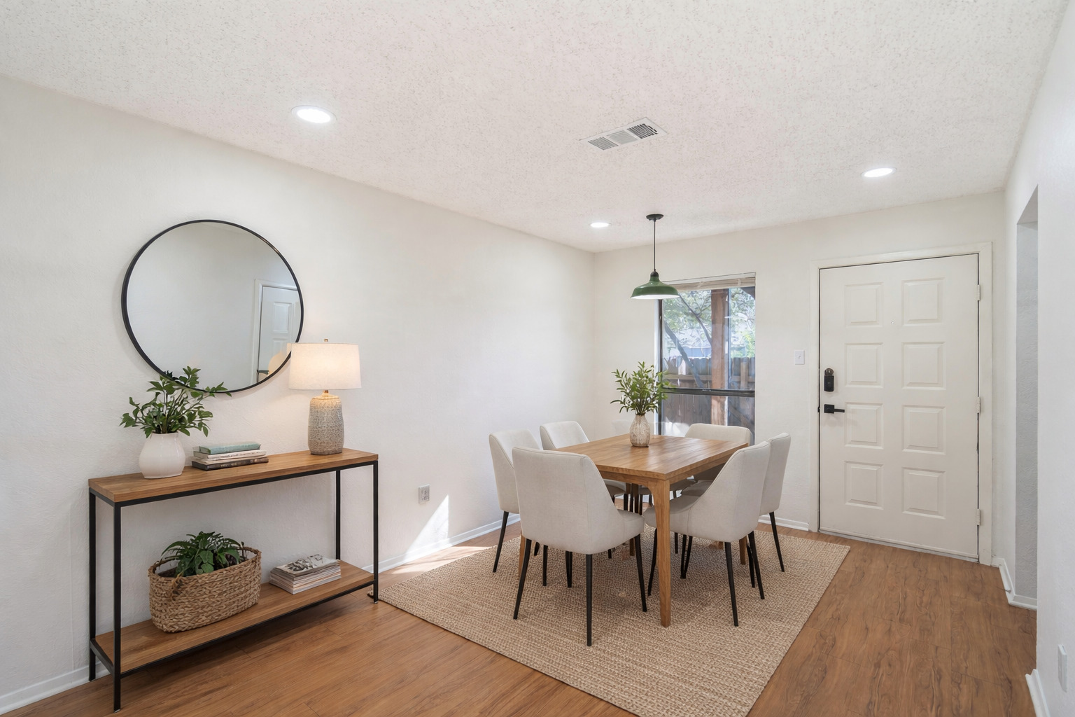 4701 Red River Street, Unit 102 Austin, TX 78751 - Photo 4 of 14