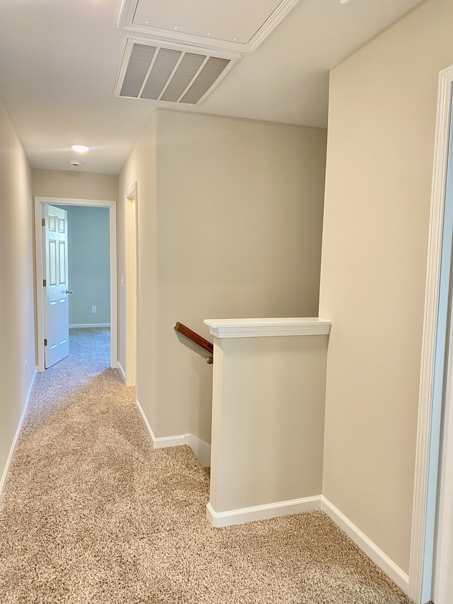 943 Center Road, Unit A Clarksville, TN 37042 - Photo 12 of 23 a view of room