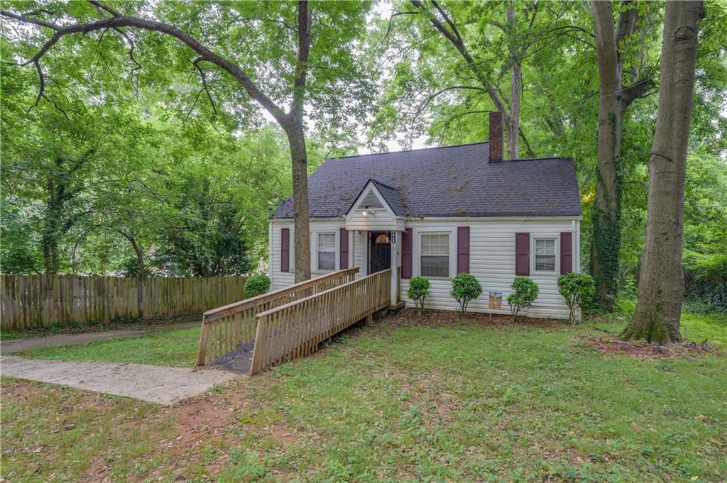2720 Randall Street Atlanta, GA 30344 - Photo 1 of 14