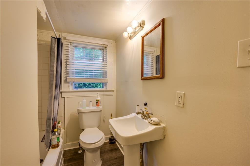 2720 Randall Street Atlanta, GA 30344 - Photo 7 of 14