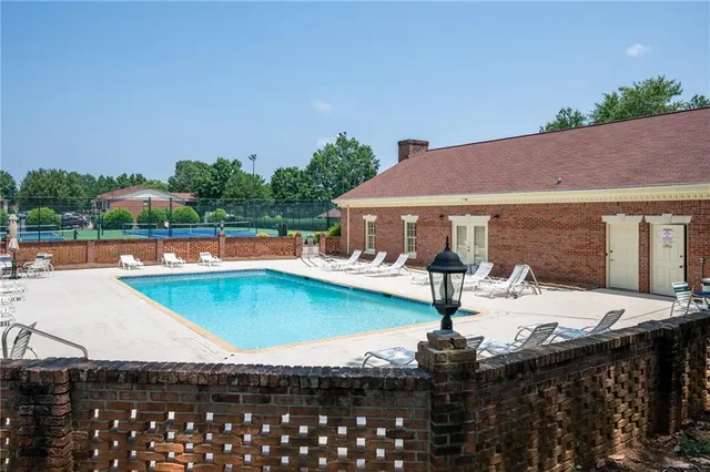 $1,300 | 509 Mt Vernon Drive, Calhoun, GA 30701