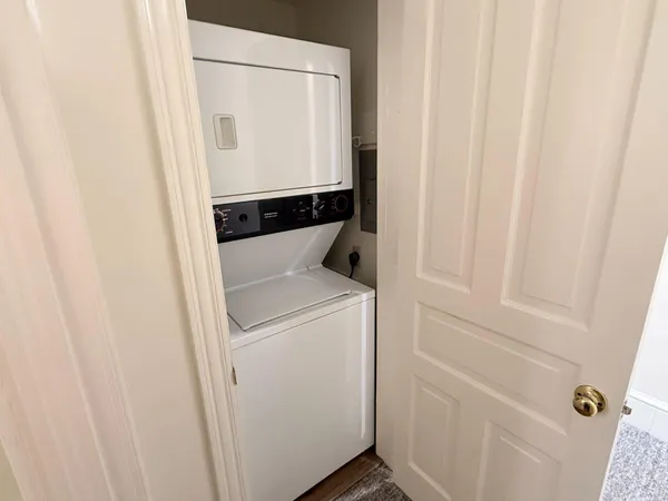 $1,350 | 49 South Fourth Street, Hamburg, PA 19526