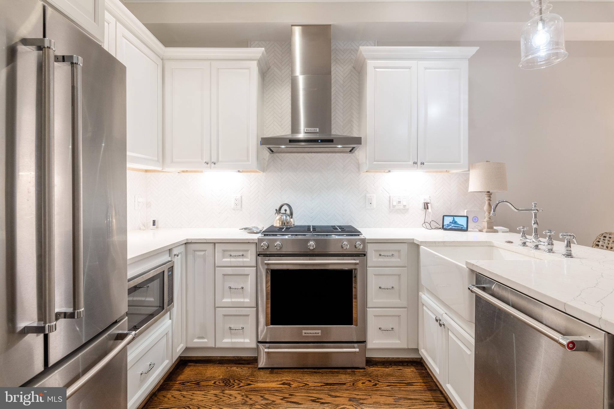 448 M Street Northwest, Unit 1 Washington, DC 20001 - Photo 13 of 33