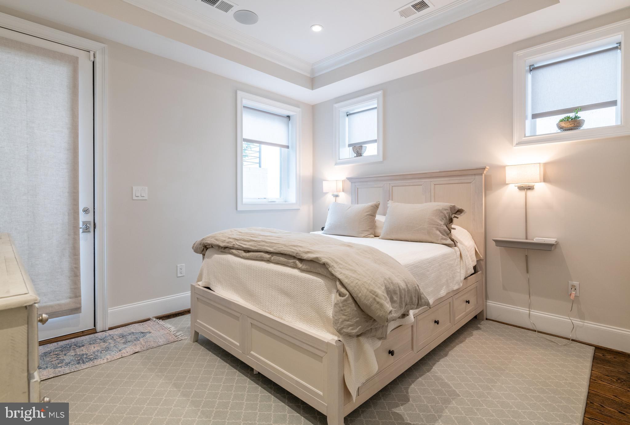 448 M Street Northwest, Unit 1 Washington, DC 20001 - Photo 14 of 33