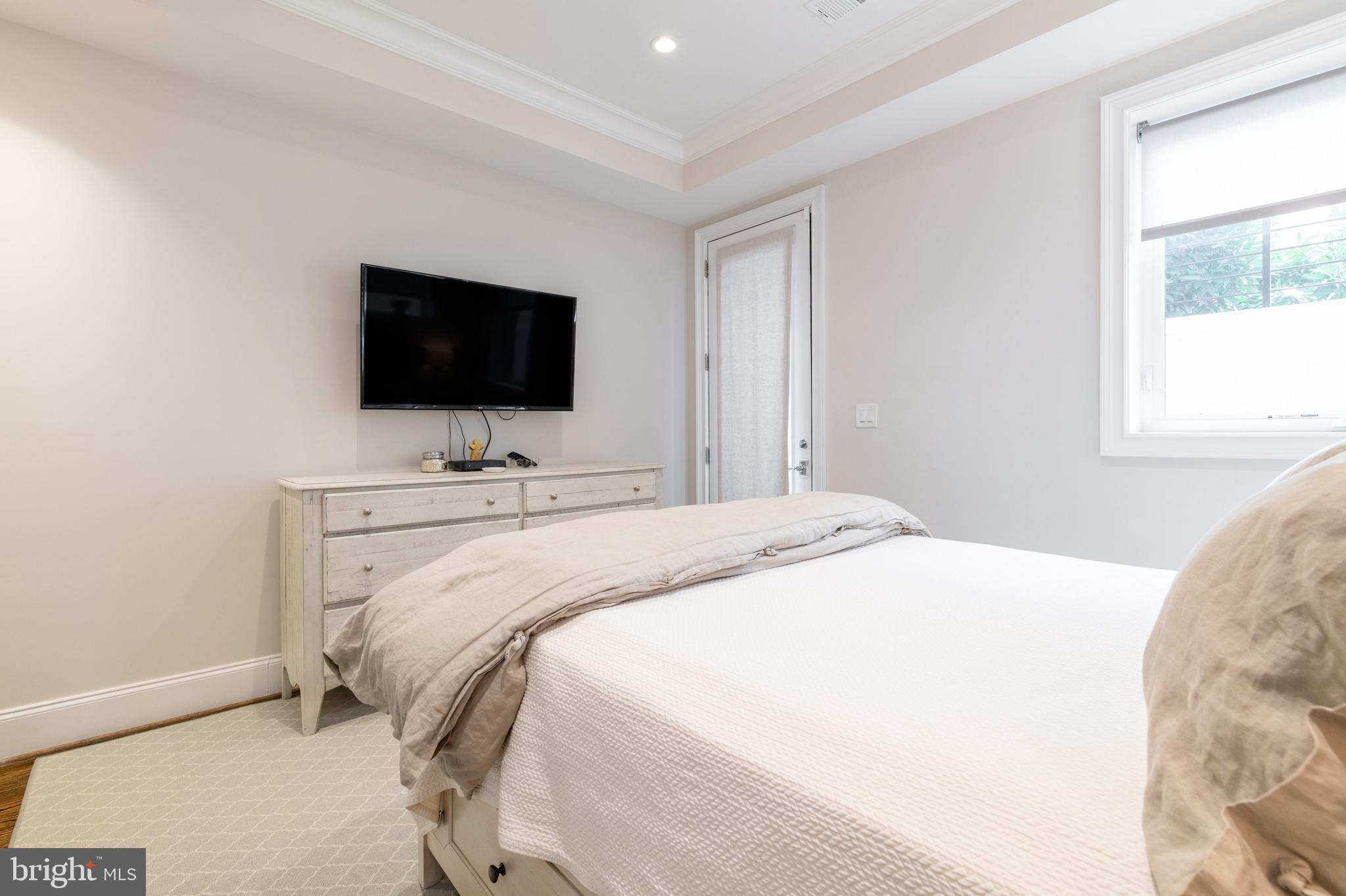 448 M Street Northwest, Unit 1 Washington, DC 20001 - Photo 15 of 33