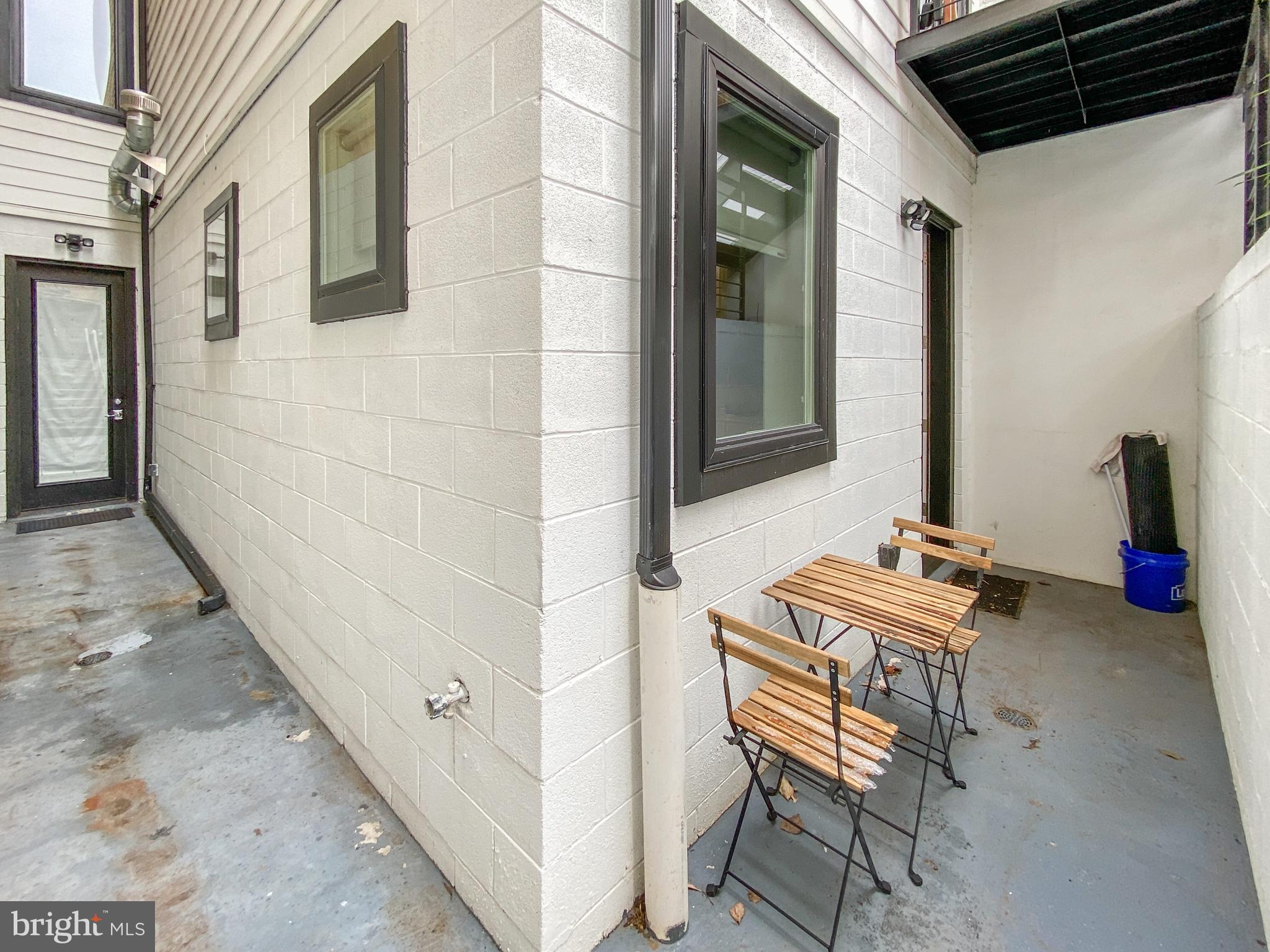 448 M Street Northwest, Unit 1 Washington, DC 20001 - Photo 29 of 33