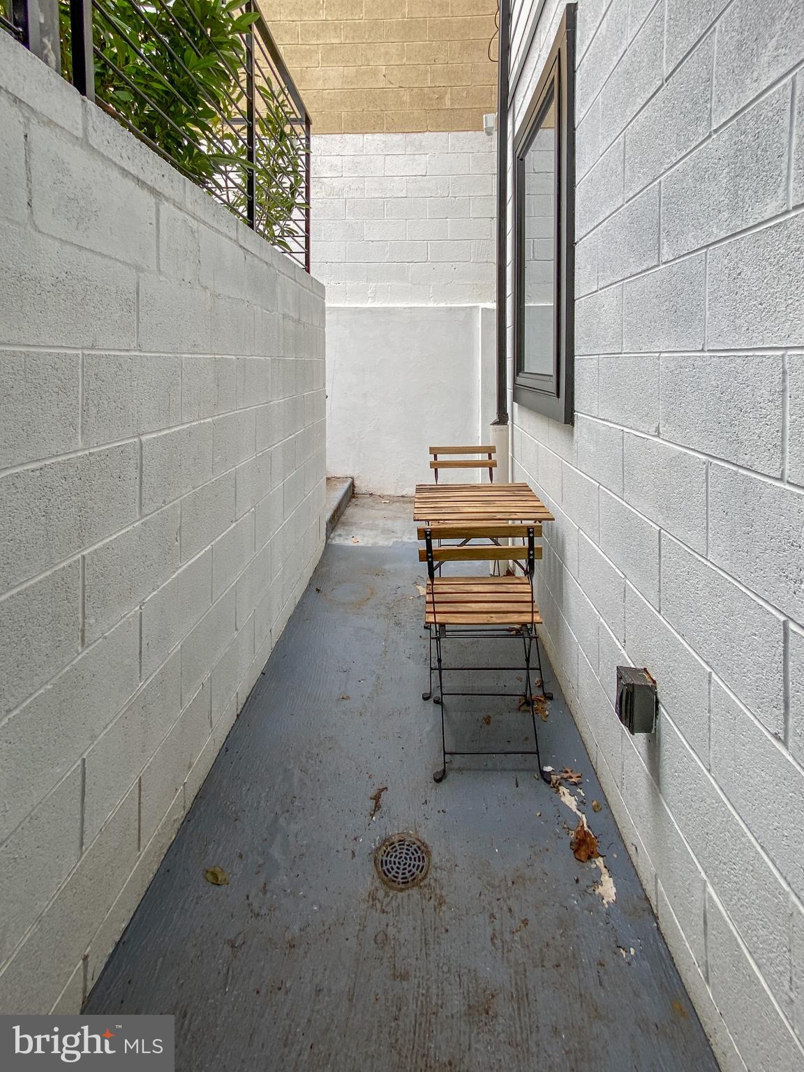 448 M Street Northwest, Unit 1 Washington, DC 20001 - Photo 32 of 33