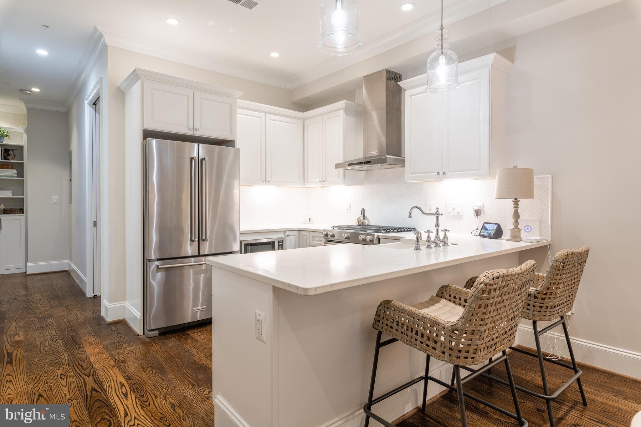 448 M Street Northwest, Unit 1 Washington, DC 20001 - Photo 8 of 33