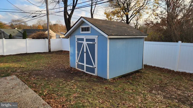 $620,000 | 213 Upper Valley Road, North Wales, PA 19454