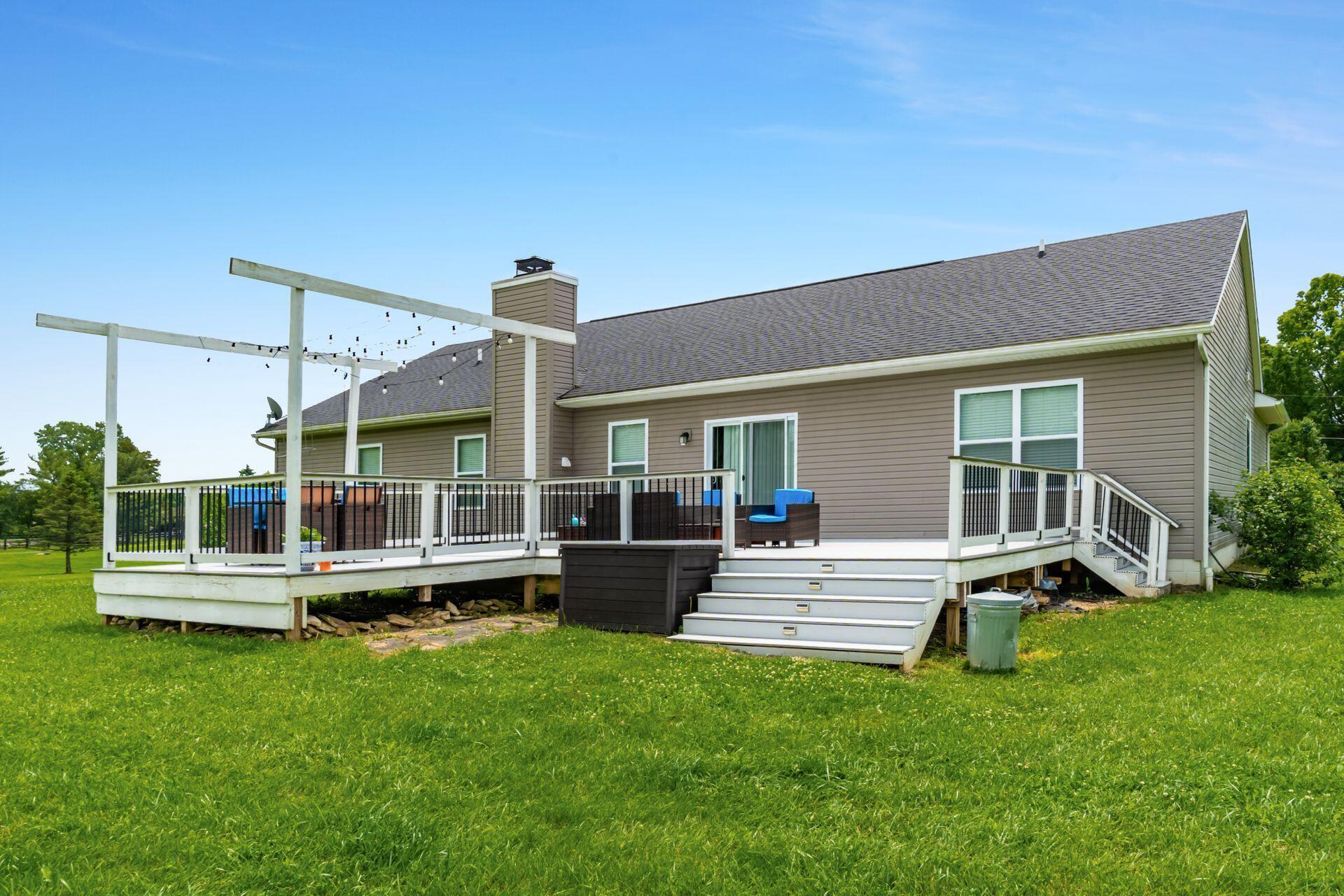 1820 Bean-Oller Road Delaware, OH 43015 - Photo 13 of 57 Back deck