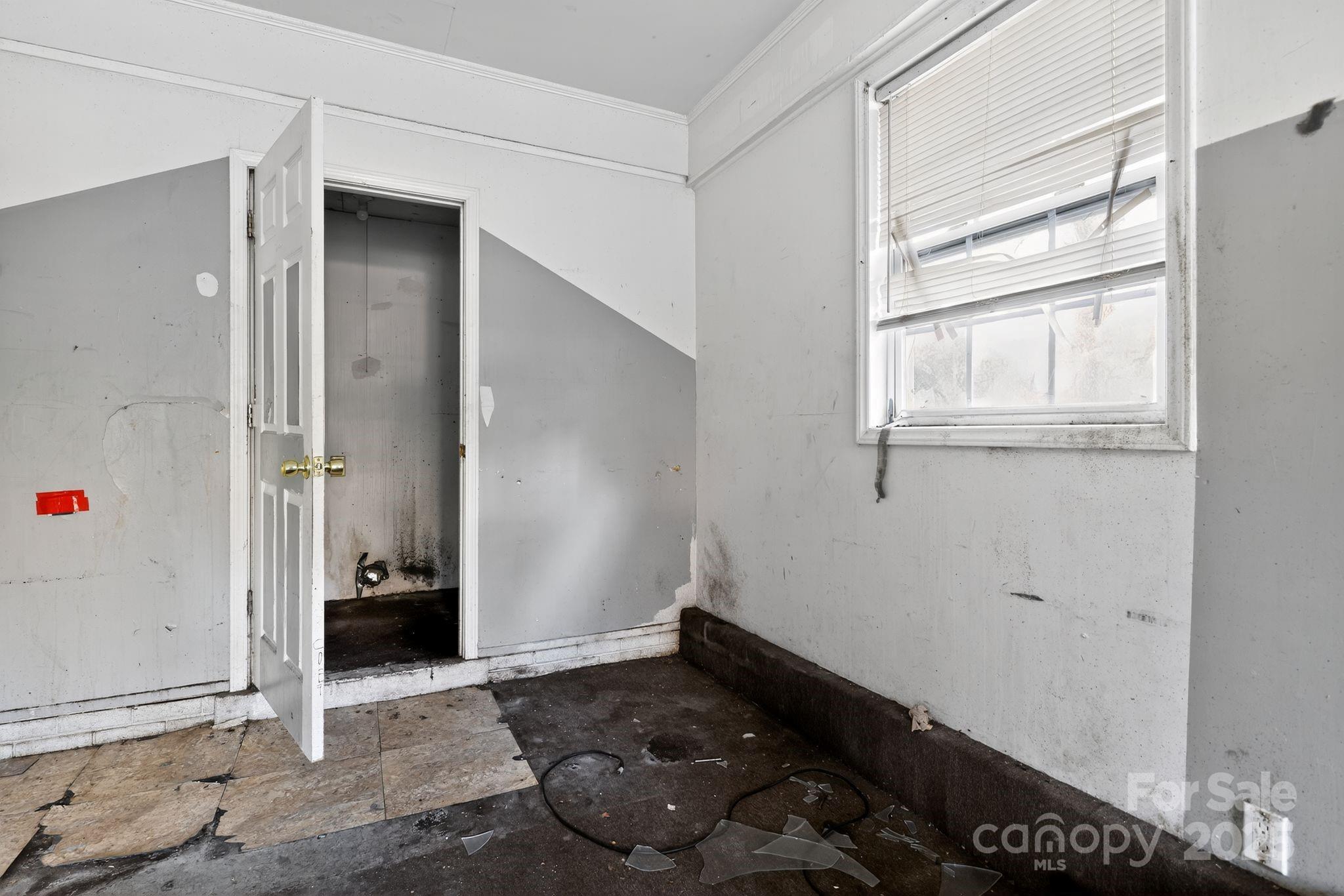 3116 Truman Street Columbia, SC 29204 - Photo 12 of 34 a bathroom with a sink and a shower
