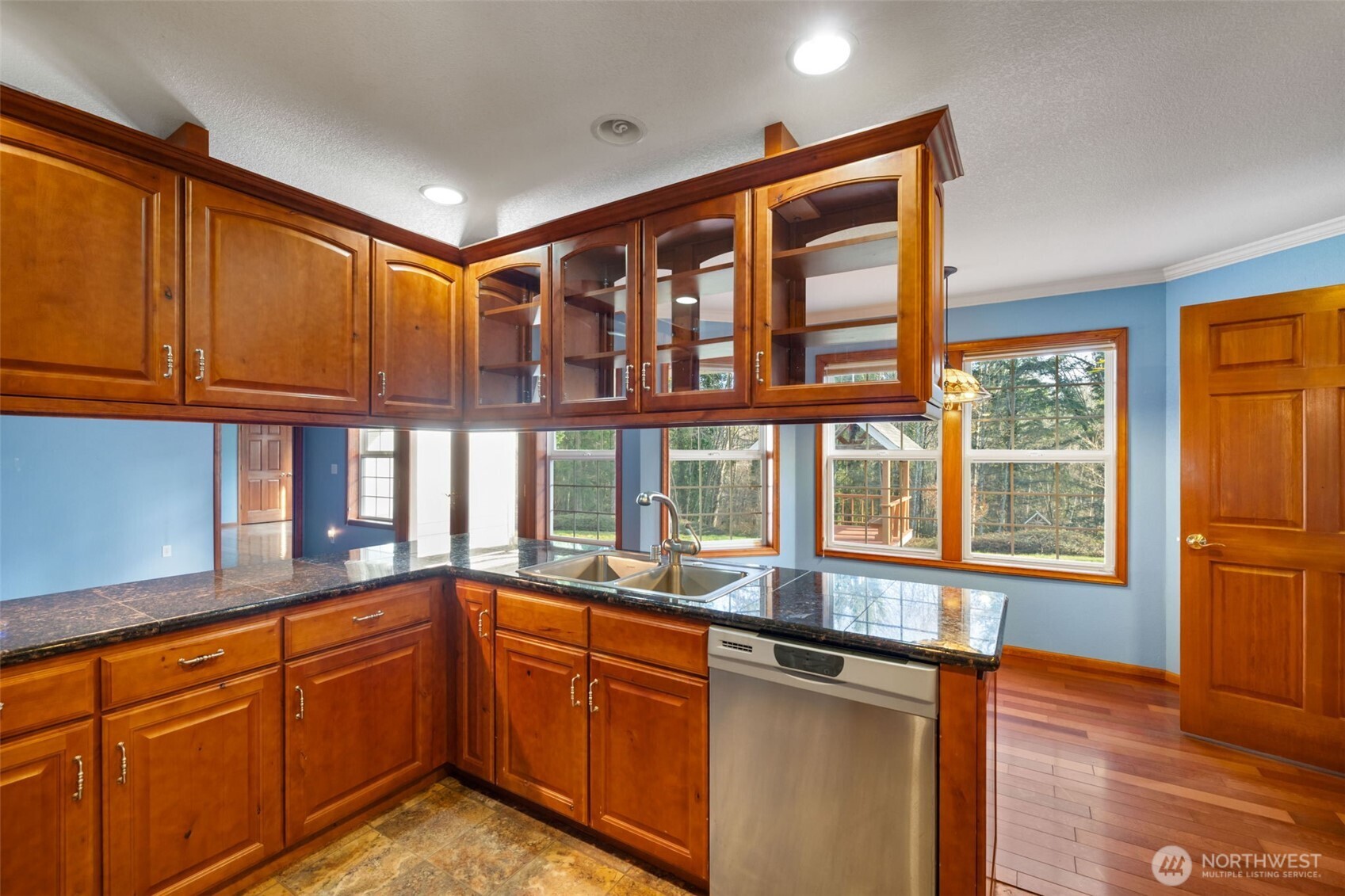 15057 Stevens Road Southeast Olalla, WA 98359 - Photo 13 of 40