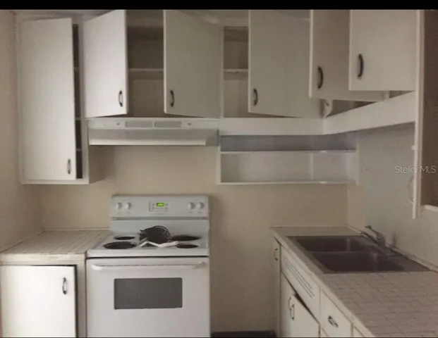 $297,500 | 226 Wildwood Avenue, Edgewater, FL 32132