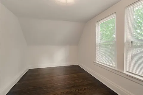 $269,950 | 1704 Lake Avenue, Kansas City, KS 66103