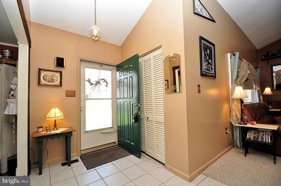 4813 Vicky Road Baltimore, MD 21236 - Photo 5 of 22 a view of a hallway with interior of the house