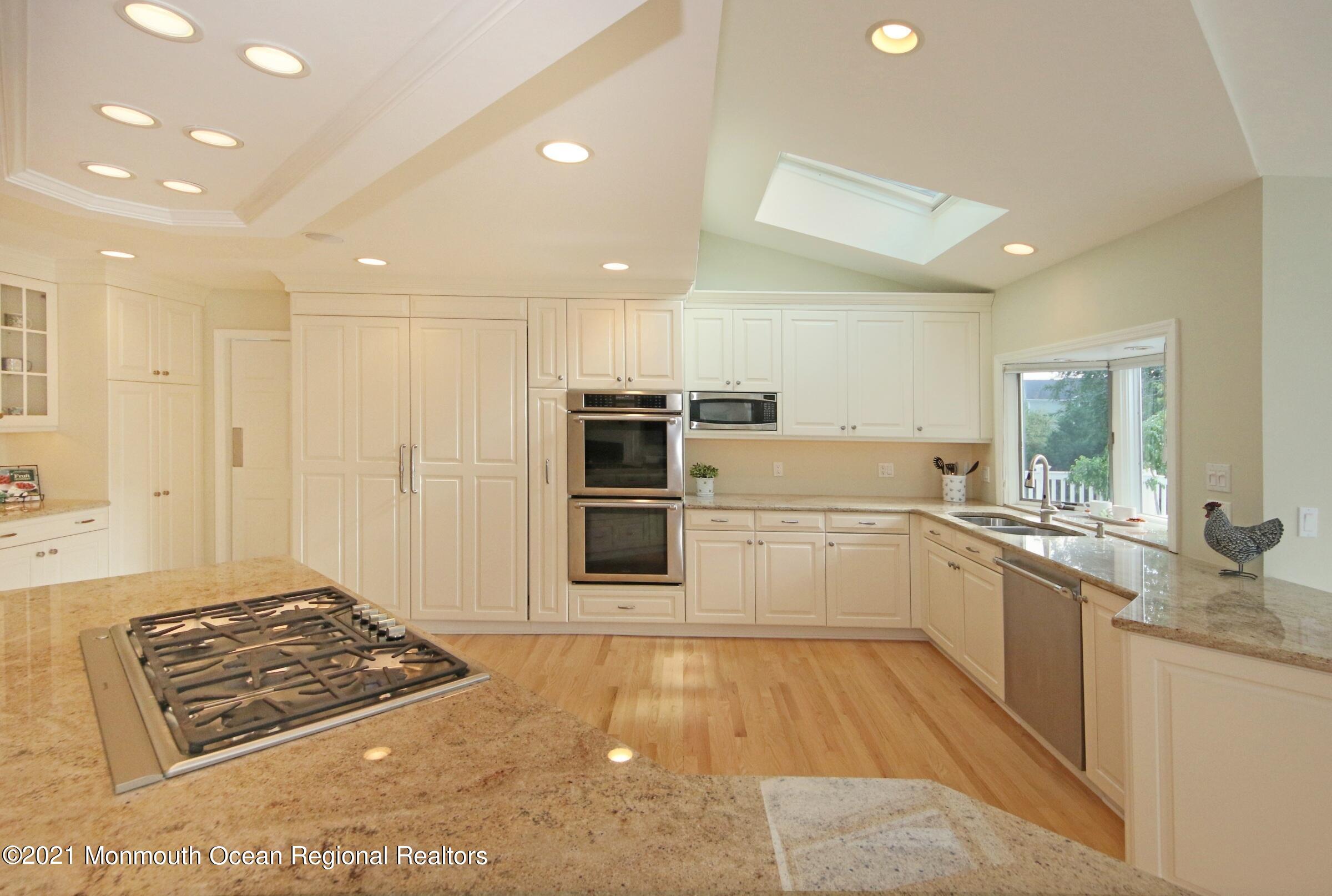 96 Lippincott Road Little Silver, NJ 07739 - Photo 12 of 61 Kitchen