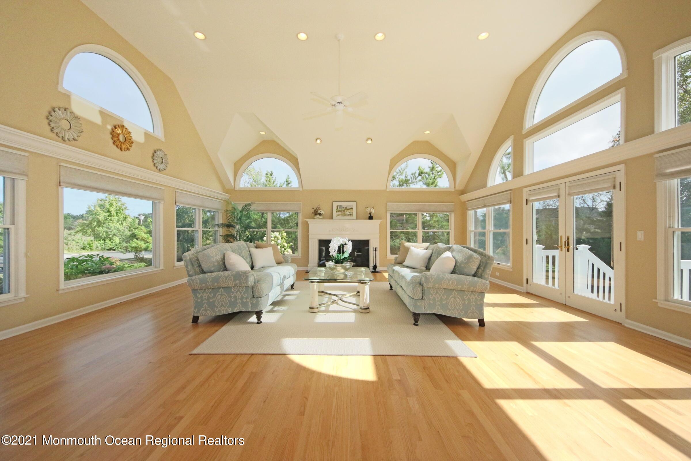 96 Lippincott Road Little Silver, NJ 07739 - Photo 29 of 61 Great Room