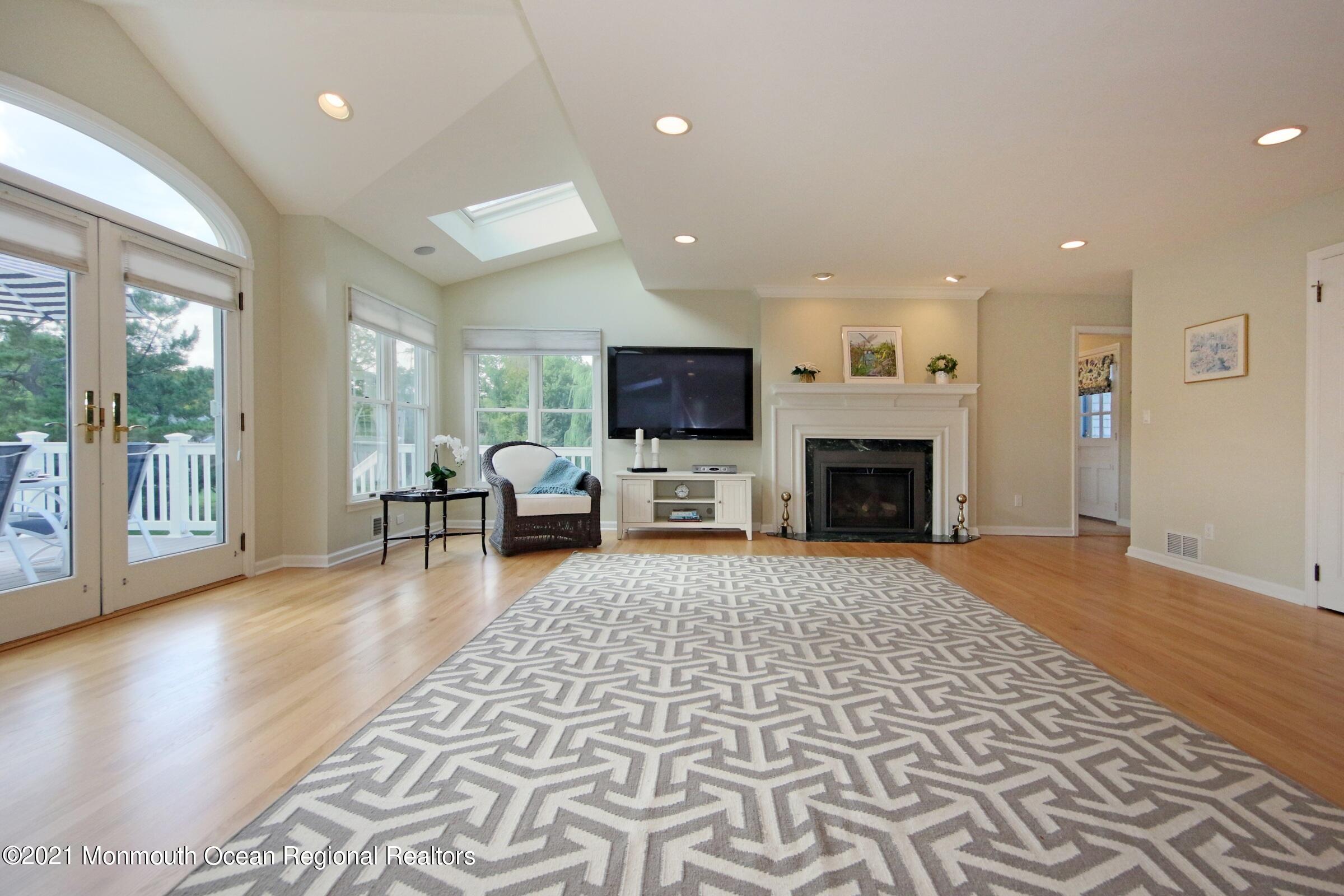 96 Lippincott Road Little Silver, NJ 07739 - Photo 34 of 61 Family Room