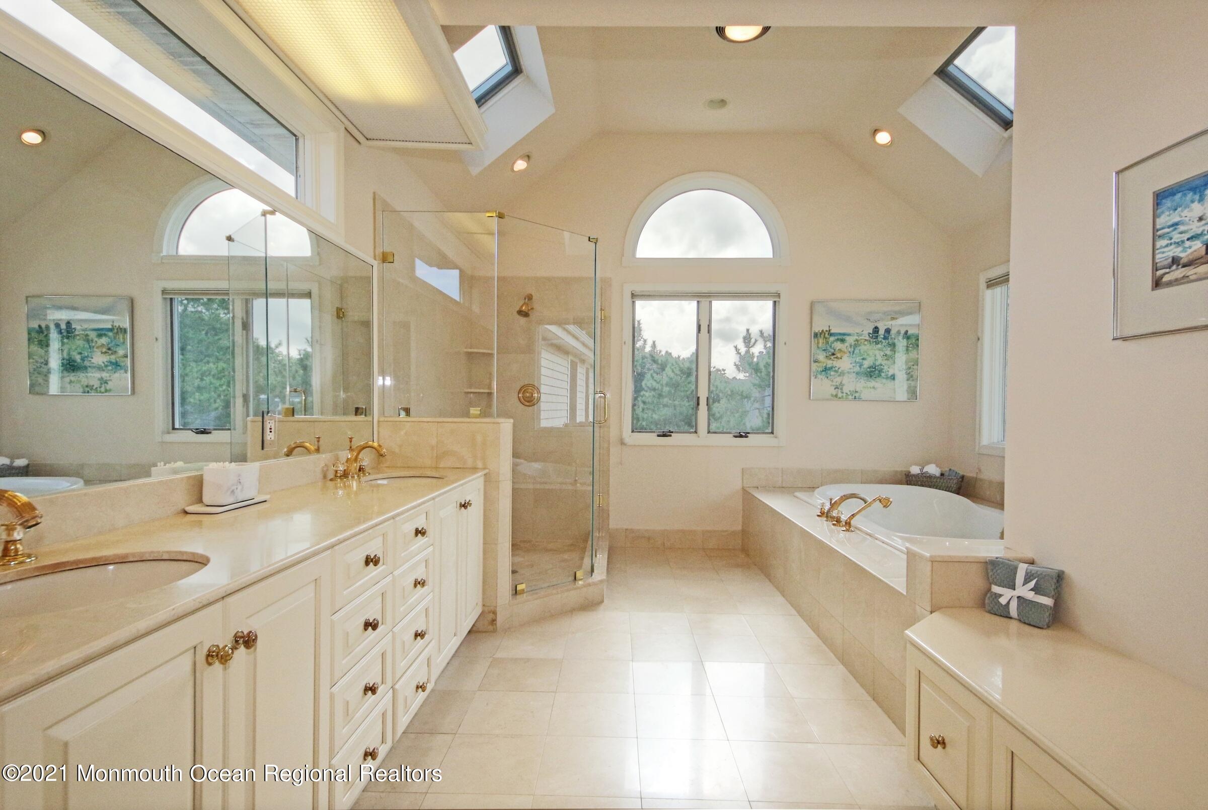 96 Lippincott Road Little Silver, NJ 07739 - Photo 39 of 61 Master Bath