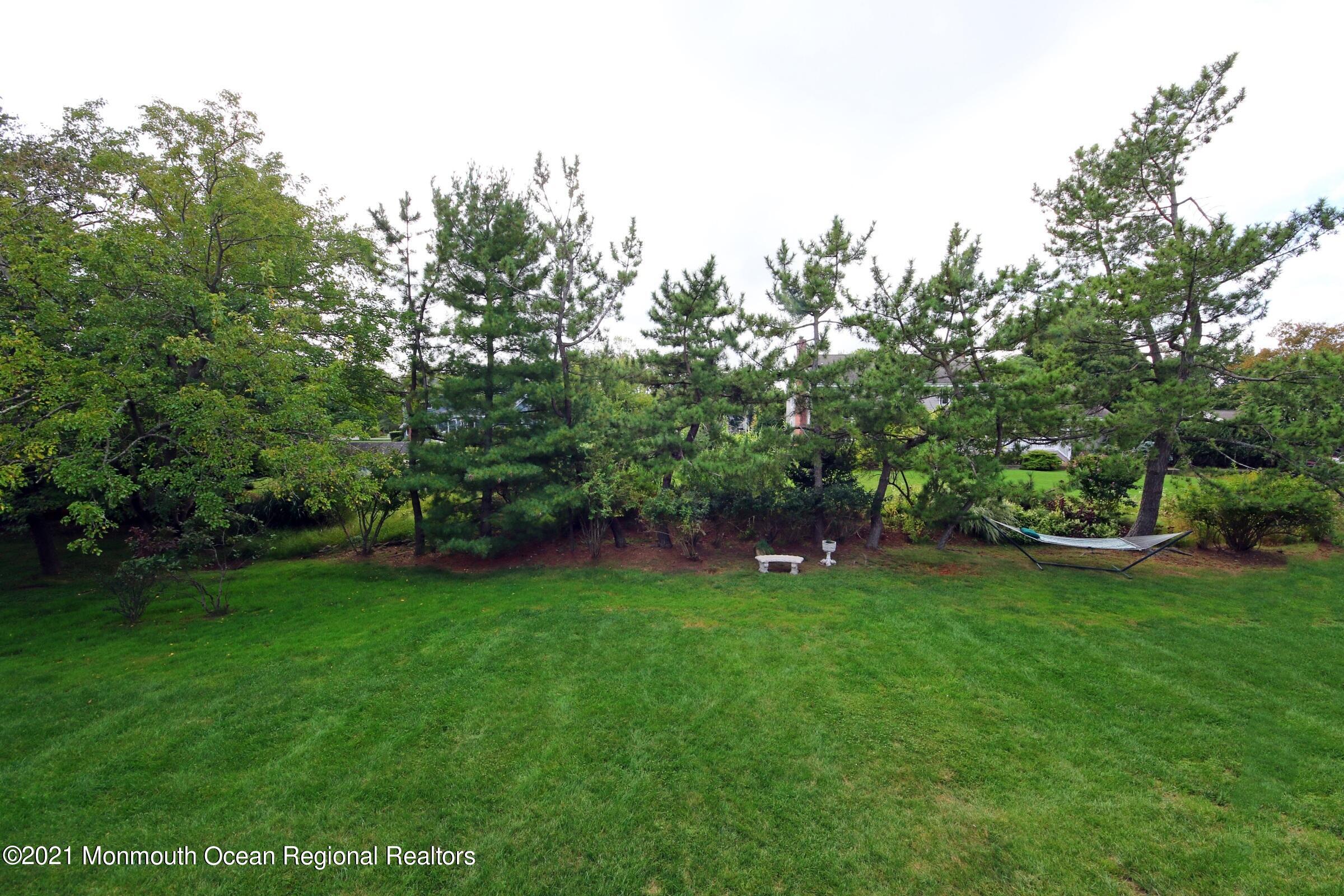 96 Lippincott Road Little Silver, NJ 07739 - Photo 49 of 61 Yard