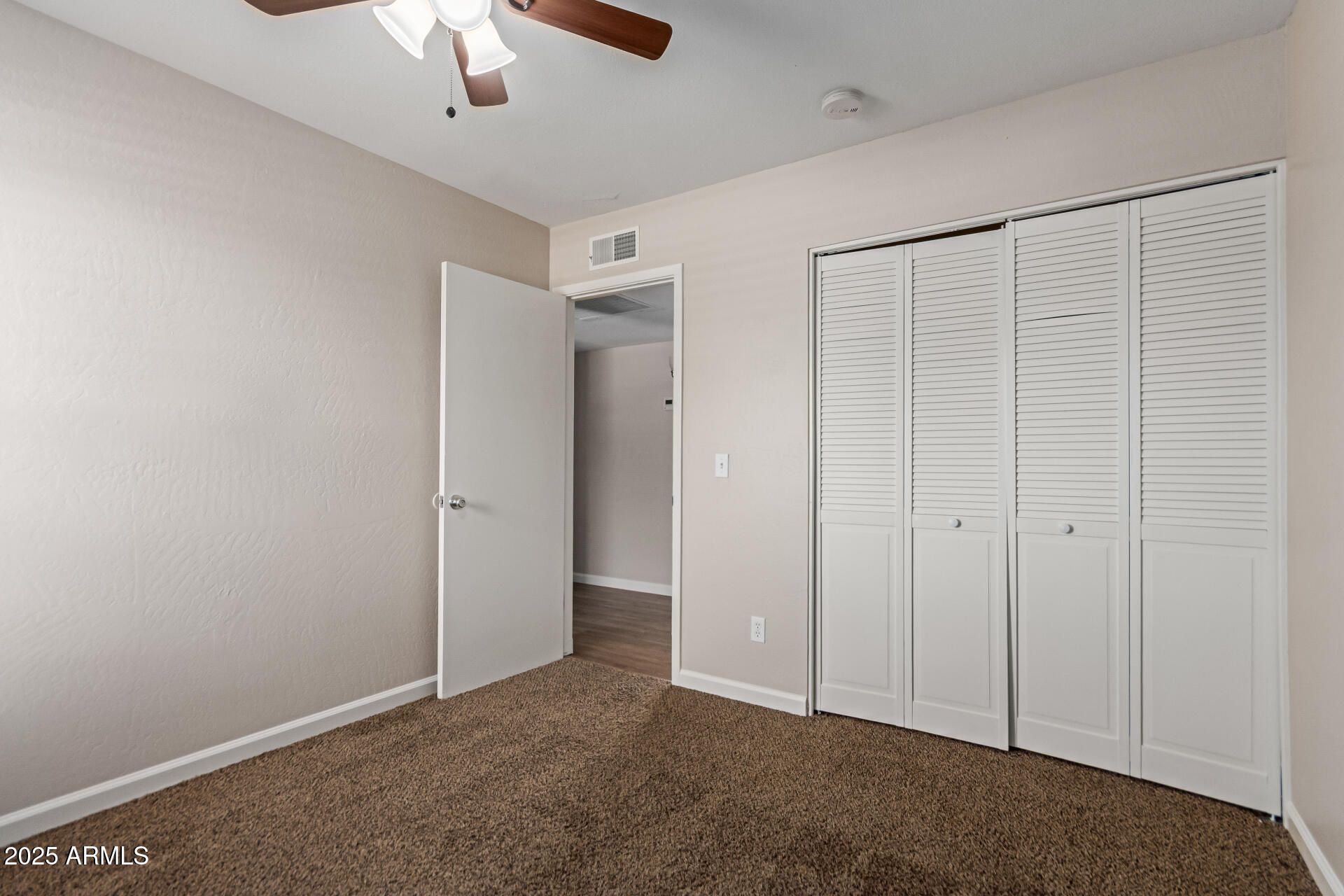 137 West Wagoner Road Phoenix, AZ 85023 - Photo 25 of 30 Bed 3