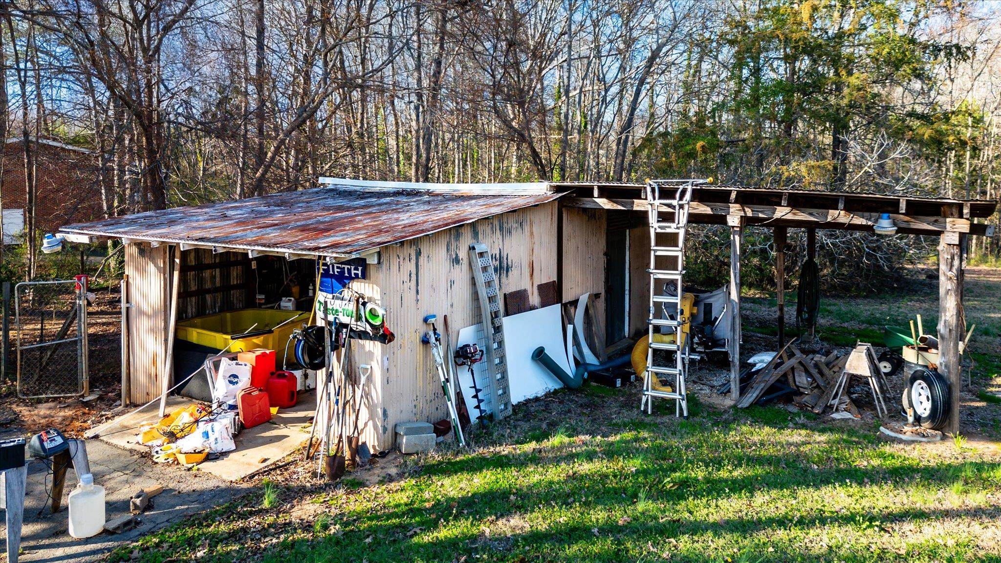 2687 Stagecoach Road Laurens, SC 29360 - Photo 36 of 44