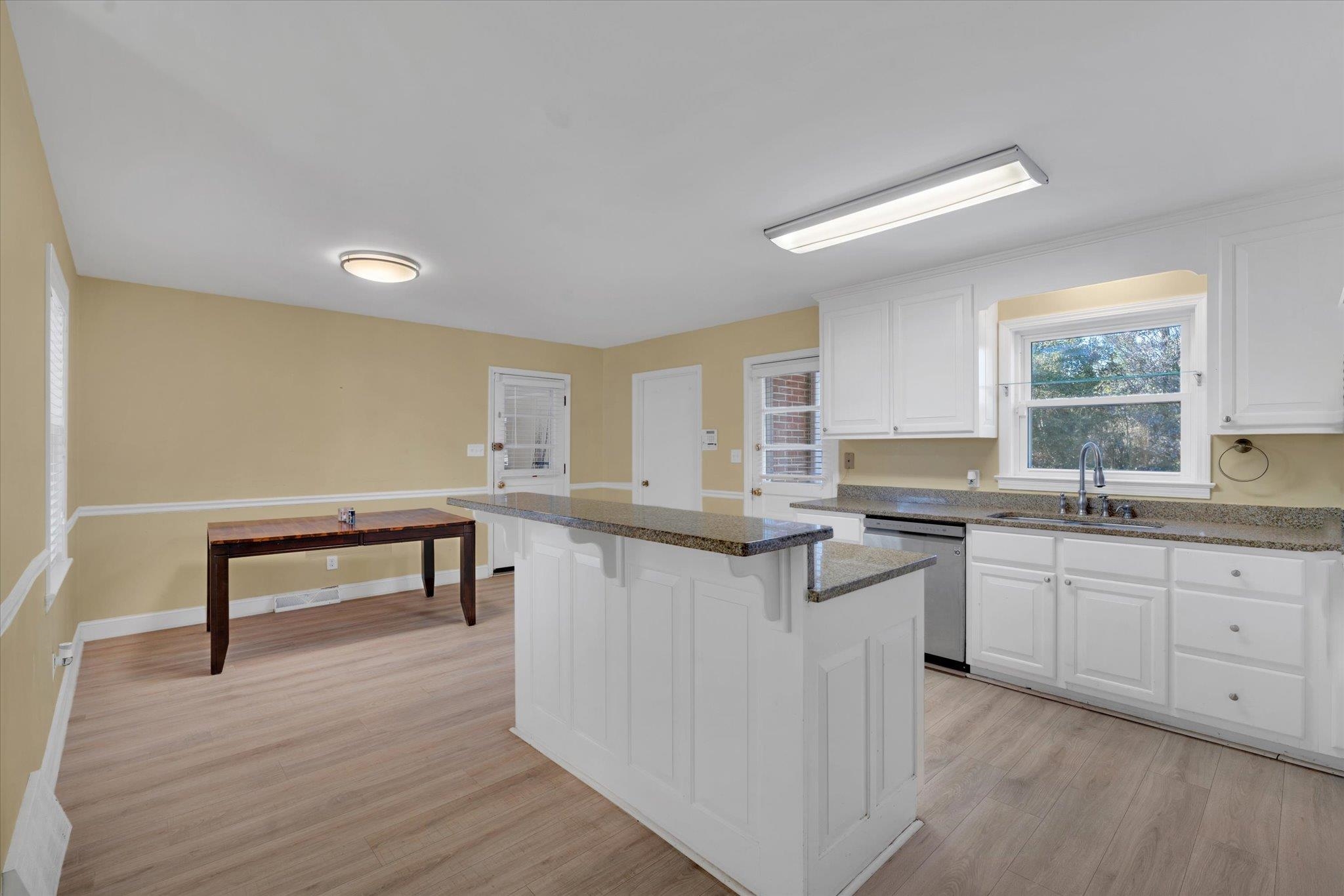 2687 Stagecoach Road Laurens, SC 29360 - Photo 8 of 44