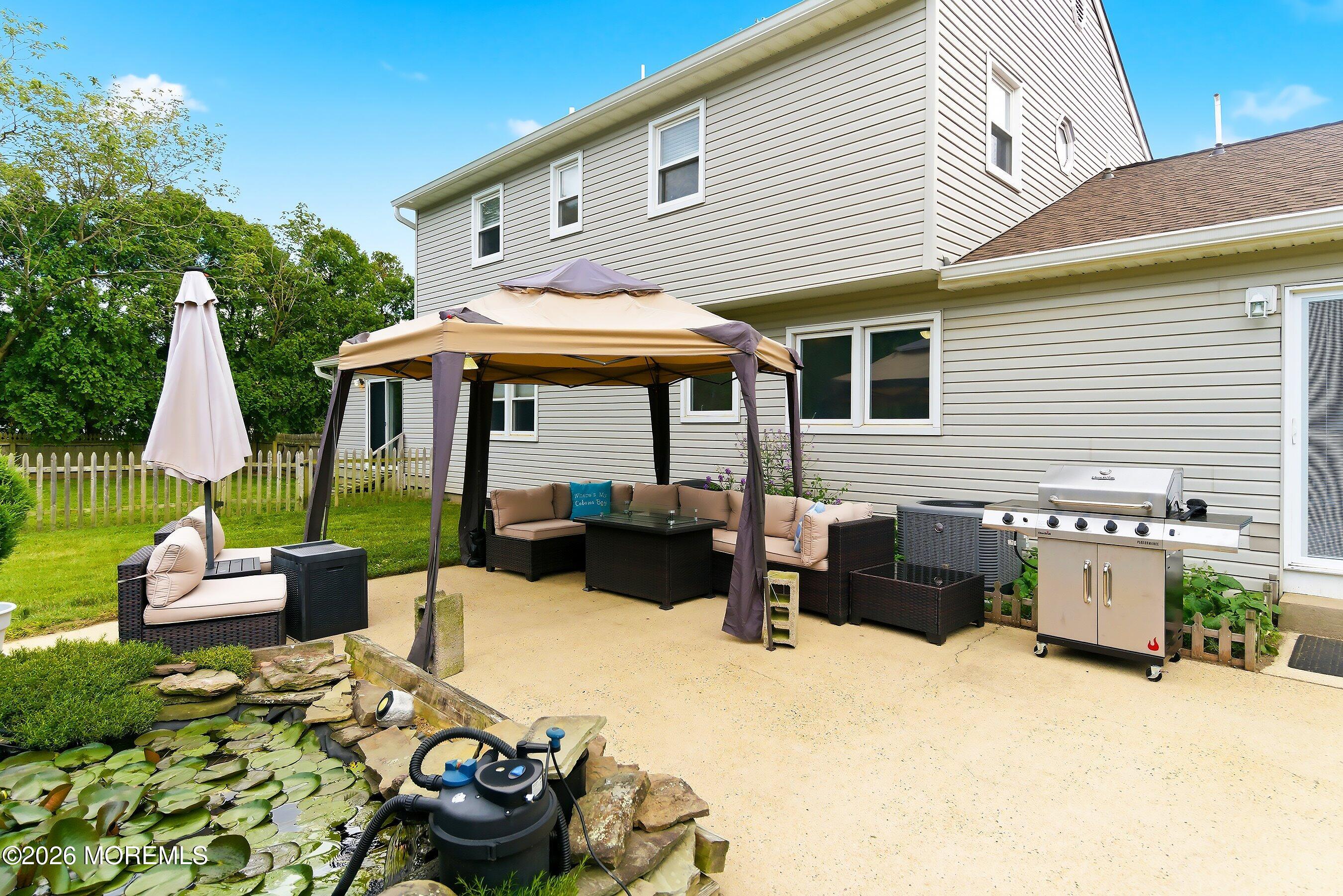 822 York Road Brick, NJ 08724 - Photo 25 of 37 a front view of a house with patio