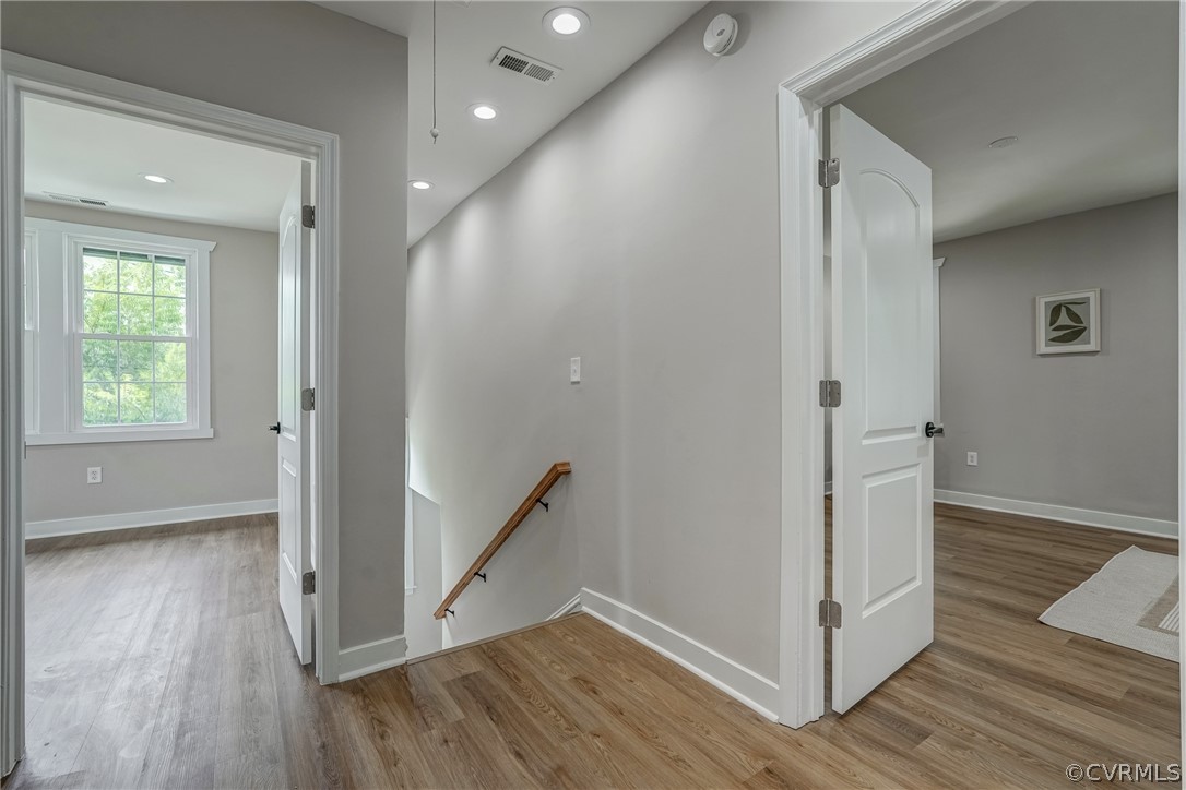 811 Overbrook Road Richmond, VA 23222 - Photo 26 of 50 Corridor with light hardwood / wood-style floors
