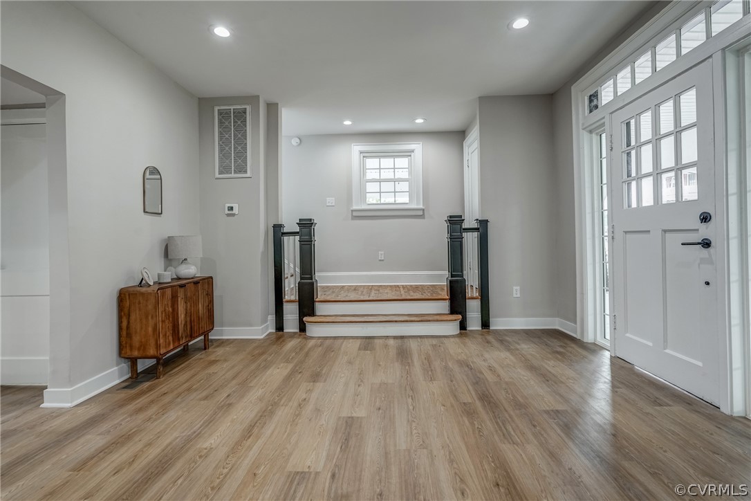 811 Overbrook Road Richmond, VA 23222 - Photo 8 of 50 Foyer entrance featuring light hardwood / wood-sty
