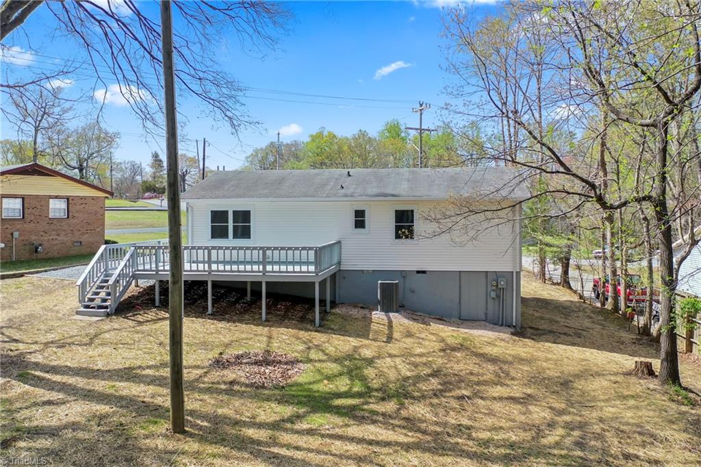 157 Spring Garden Circle High Point, NC 27260 - Photo 34 of 41