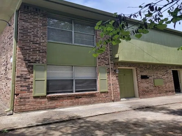 $795 | 2248 Hazel Avenue, Beaumont, TX 77701