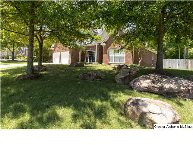 648 Bluff Park Road Birmingham, AL 35226 - Photo 4 of 32
